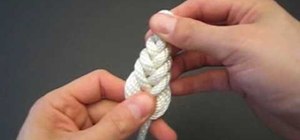 Tie the decorative Pipa Knot
