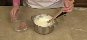 Make delicious candy clay for cake decorating