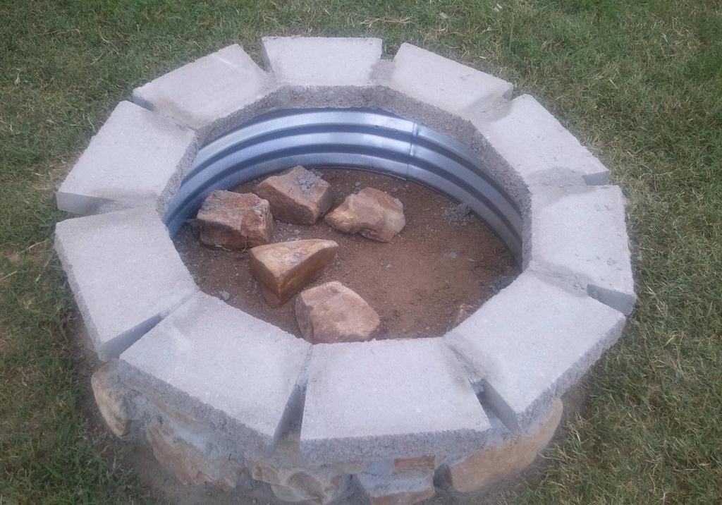 How to Build a Simple Outdoor Fire Pit for Less Than 100 Bucks