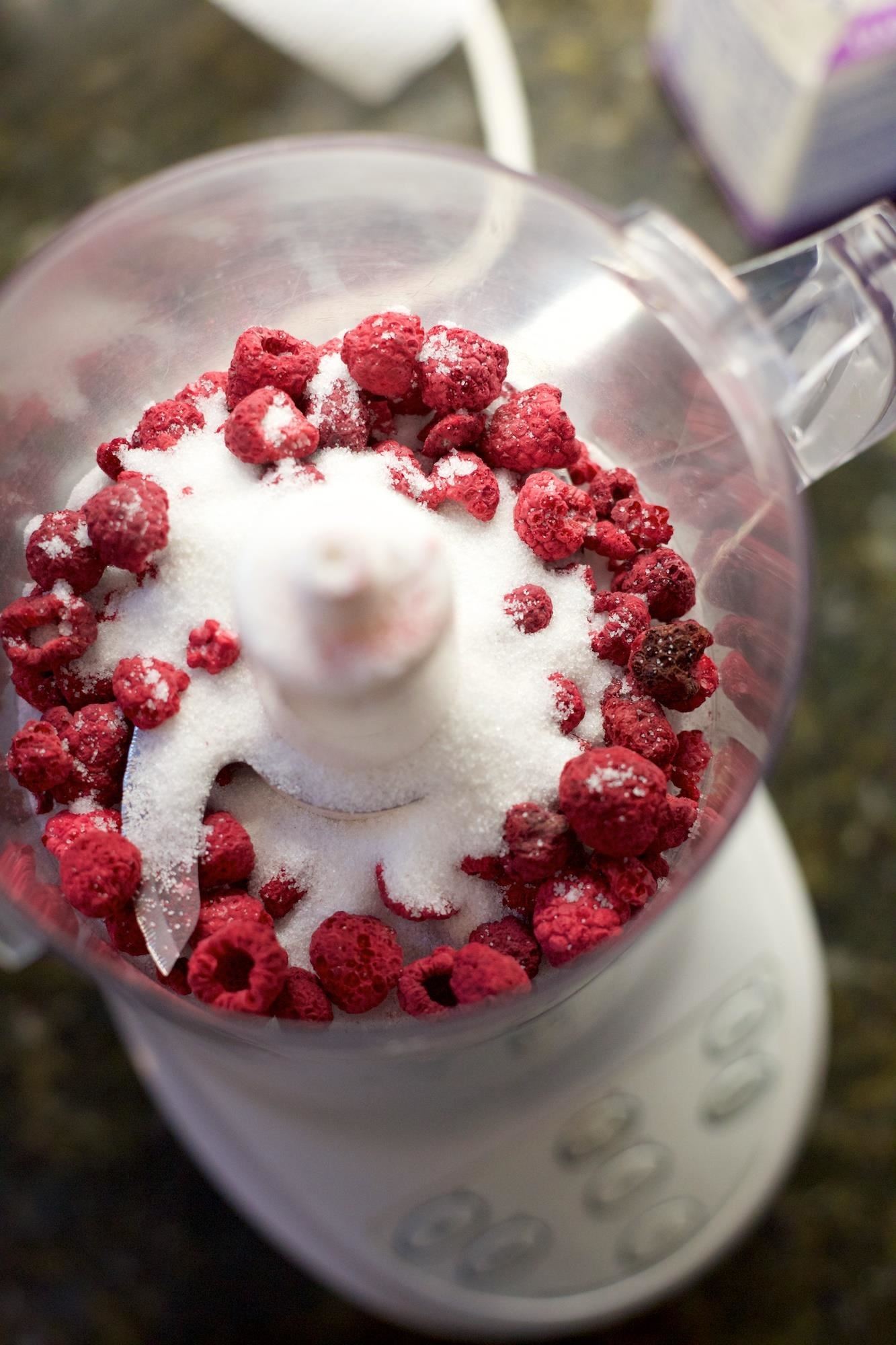 Flavorful & Intense Whipped Cream Is Simple with Freeze Dried Fruit