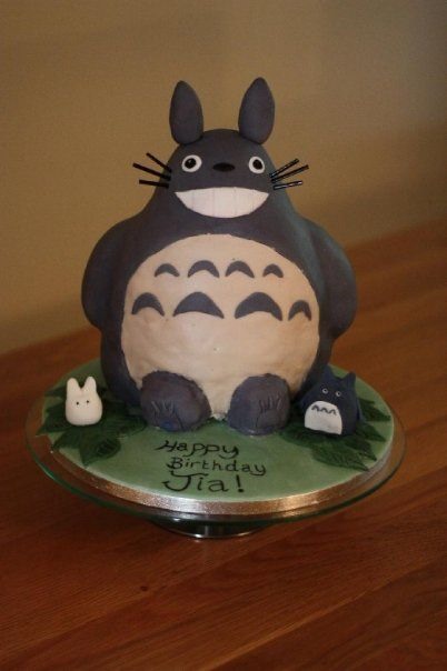 Hayao Miyazaki's "My Neighbor Totoro" Cakes