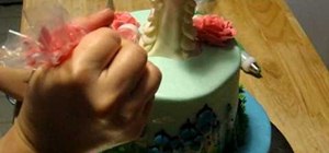 Decorate a cake with buttercream roses
