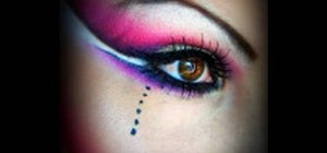 Apply Gwen Stefani "Ex-Girlfriend" inspired makeup