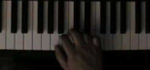 Teach how to play consecutive notes with right hand