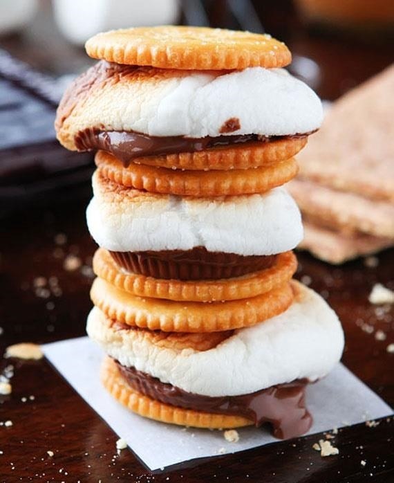8 Mouthwatering S'Mores Food Hacks for Summer