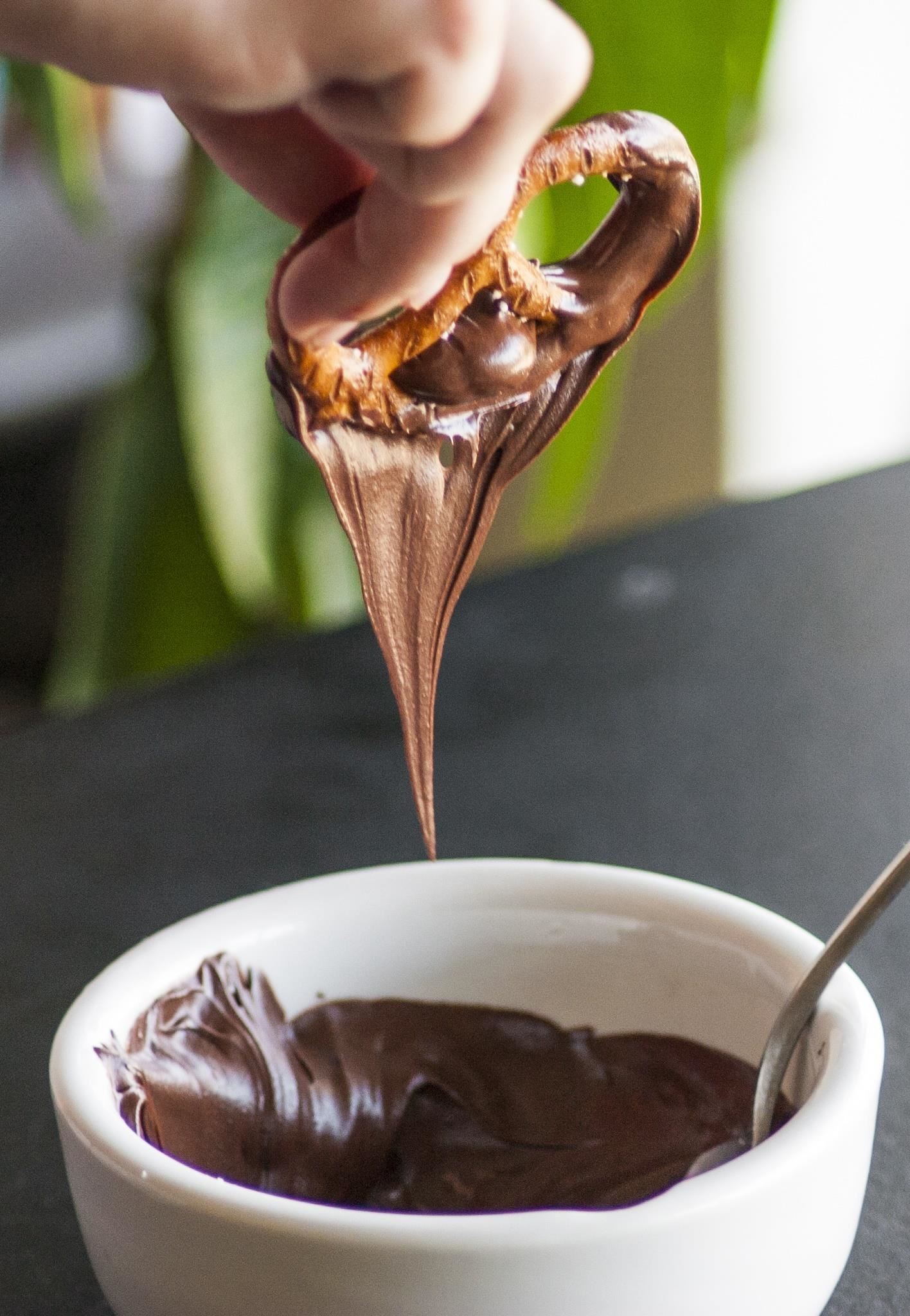 How to Melt Chocolate in Under 1 Minute Without a Stove