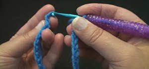 Join a crochet chain without twisting
