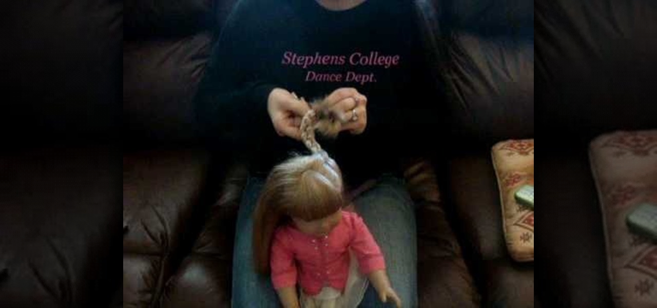 How To Do A Cute Easy Hairstyle On Your American Girl Doll