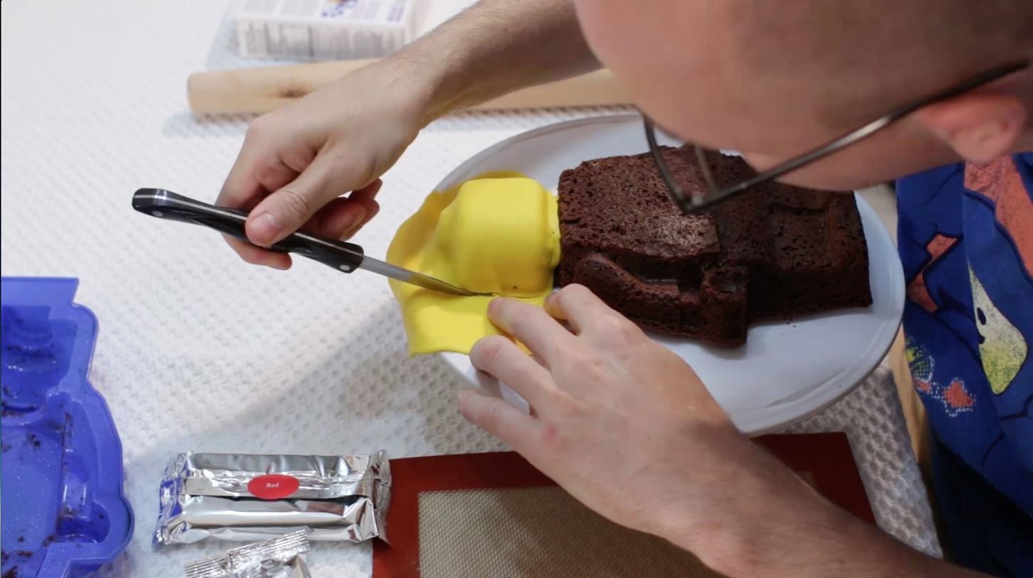 How to Make a Lego Man Cake