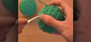 Make an all-natural dryer ball from yarn