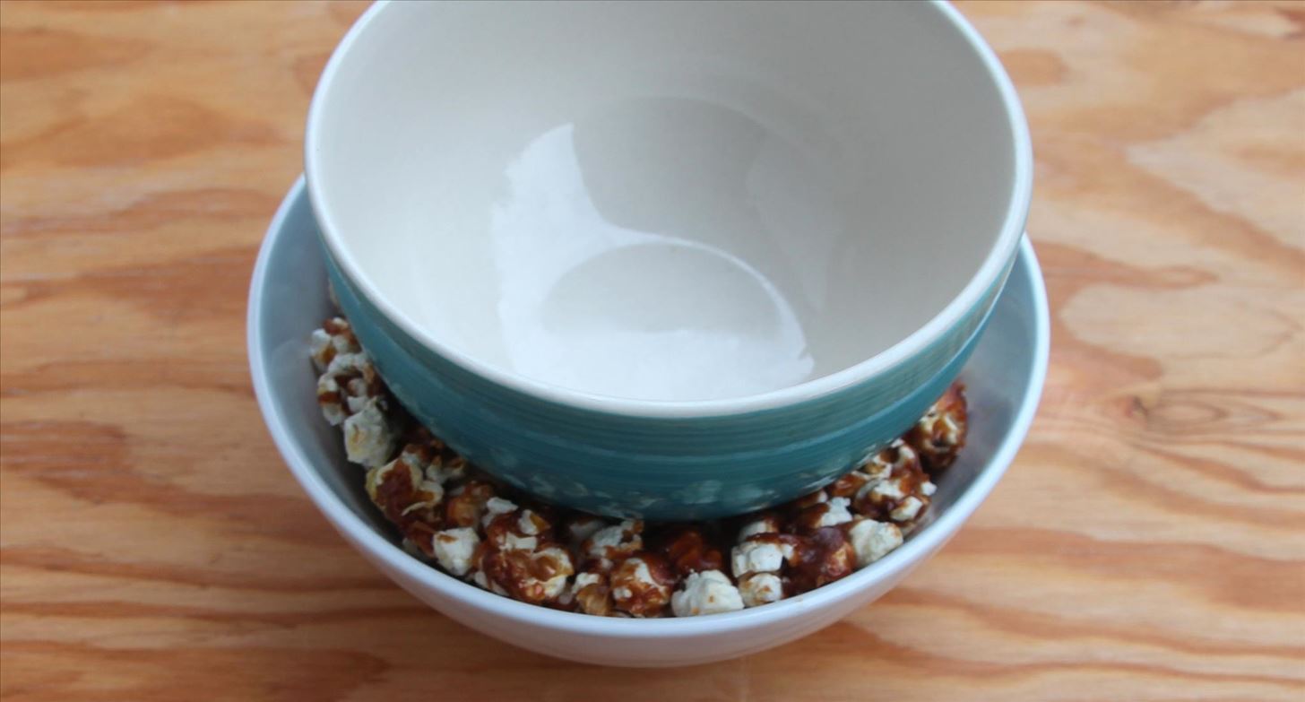 How to Make a Caramel Popcorn Bowl You Can Eat