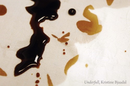 Spill-On-Purpose Tablecloth Reveals Secret Pattern