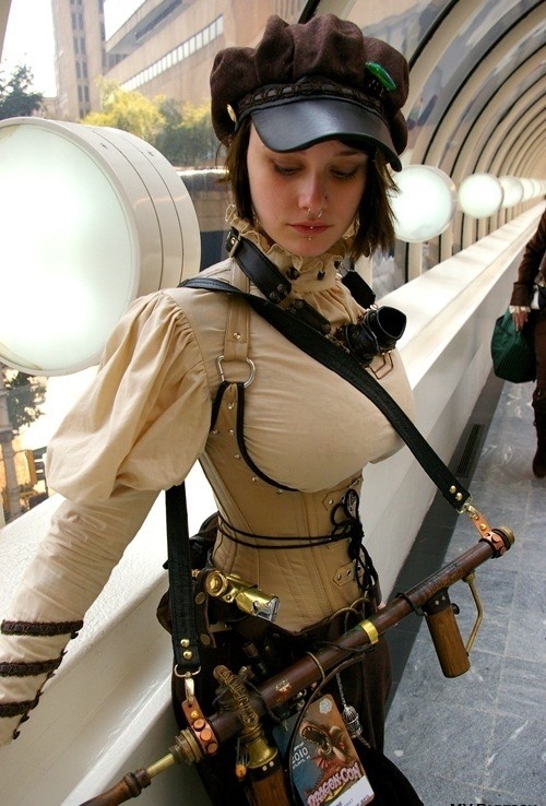 6 Mind-Blowing Ways to Wear Your Steampunk Goggles