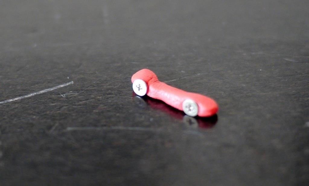 How to Fix Your Cell Phone's Broken or Missing Volume Buttons Using Sugru