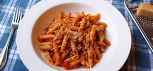 Make simple spicy Italian sausage ragu pasta