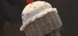 Left-hand crochet a cupcake hat