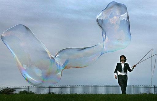 Gigantic Bubbles