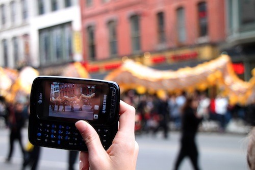 5 Cell Phone Photography Apps to Help You Ring in the New Year
