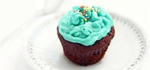 Devil's Food Chocolate Cupcakes With Mint