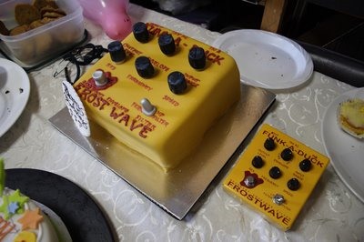 Synth Cakes Are Awesome
