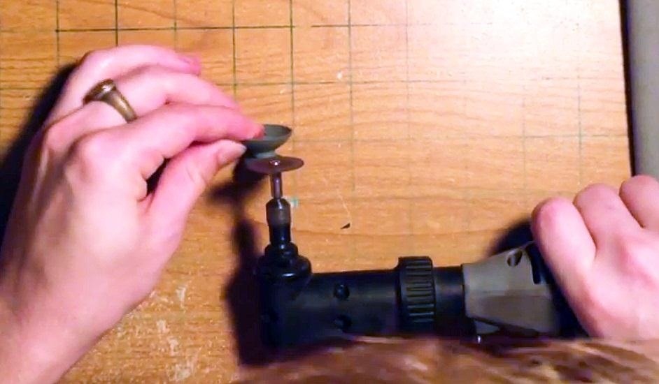 How to Mod Your Xbox 360 Controller to Fit Your Really Tiny Hands