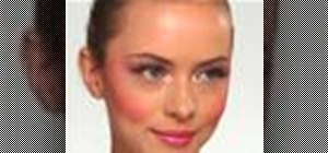 Apply a twinkling fairy makeup Halloween costume