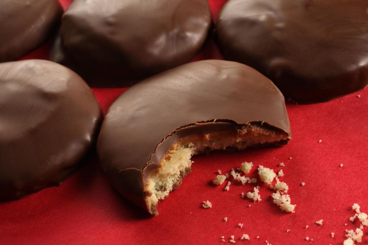 Girl Scout Cookie Recipe Rip-Offs: Thin Mints, Samoas, & Tagalongs