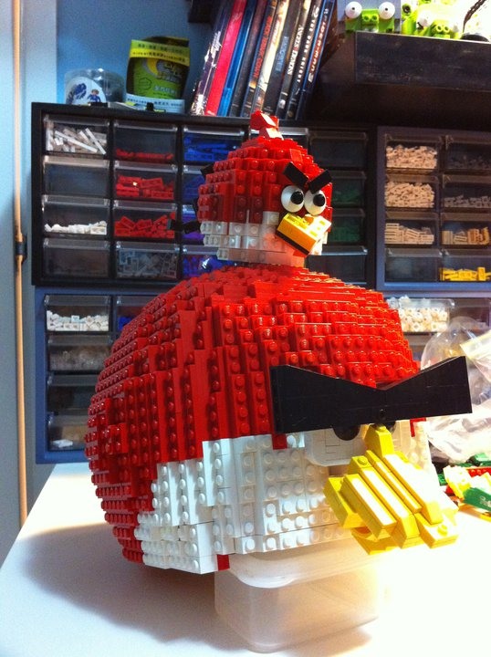 LEGO x Angry Birds