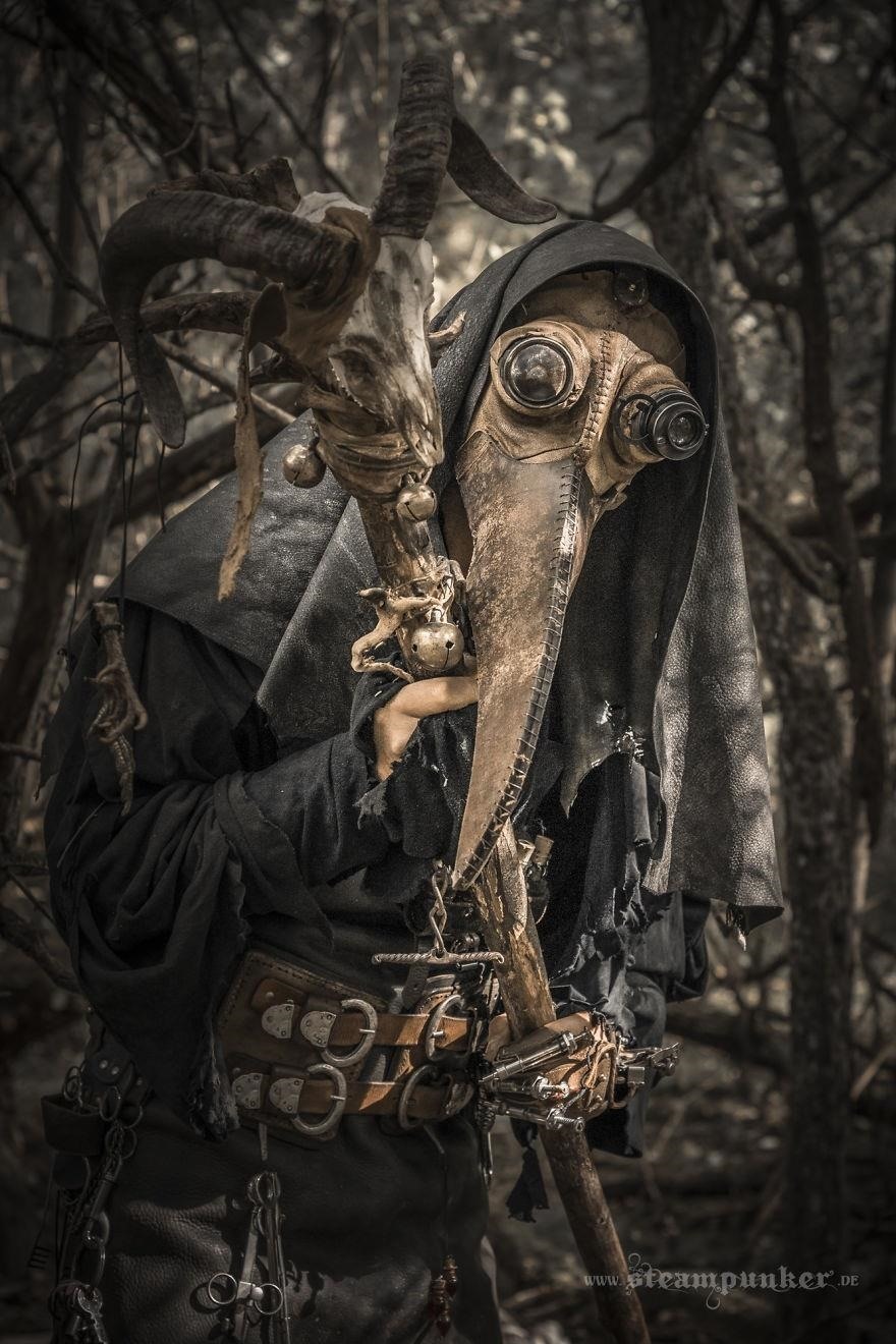 Steampunk Fashion - Handcrafted Costumes