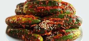 Make Korean oisobagi kimchi and radish soup