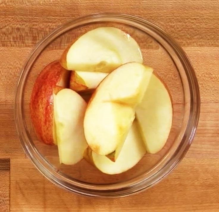 Browning Prevention: This Food Hack Keeps Sliced Fruits & Veggies Fresh & Bright for a Full Day
