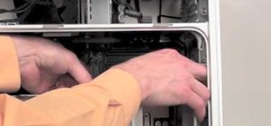 Repair a Power Mac G5 - Remove the video card